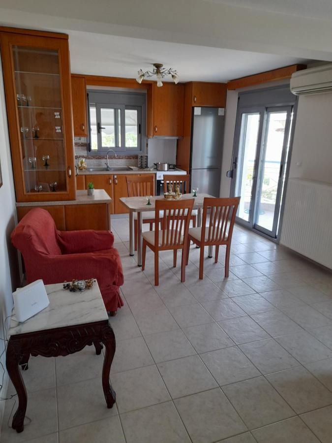 Dominikis Appartment Néa Péramos Extérieur photo